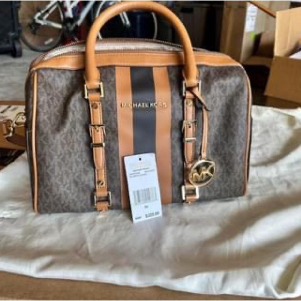 Michael Kors Medium Bedford Travel Satchel